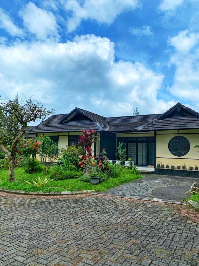 Designer Villa Osaka Пунсак Екстериор снимка