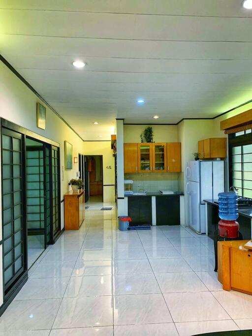 Designer Villa Osaka Пунсак Екстериор снимка