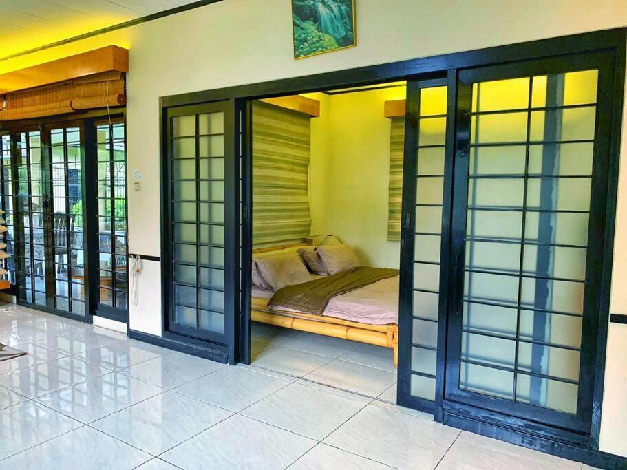 Designer Villa Osaka Пунсак Екстериор снимка