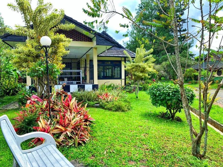 Designer Villa Osaka Пунсак Екстериор снимка