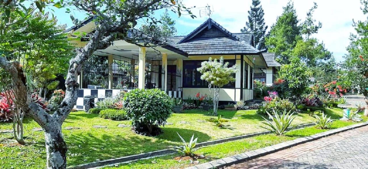 Designer Villa Osaka Пунсак Екстериор снимка